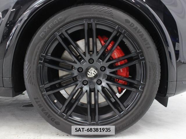 Porsche CAYENNE 2015-11 7960012-16
