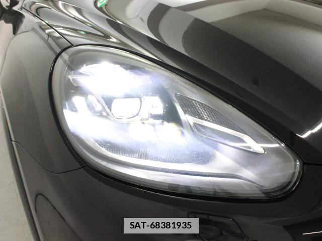 Porsche CAYENNE 2015-11 7960012-18