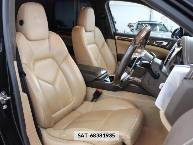 Porsche CAYENNE 2015-11 7960012-3