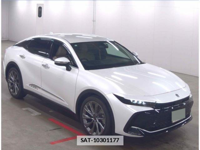 Toyota Crown Crossover 2023-08 7959333-0