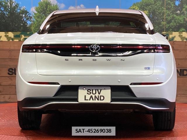 Toyota Crown Crossover 2024-01 7959436-14