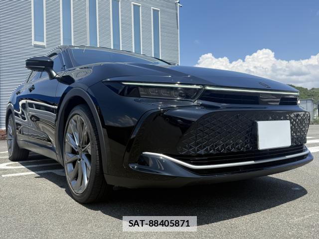 Toyota Crown Crossover 2023-04 7959894-11