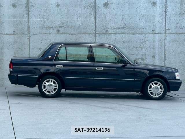 Toyota CROWN SEDAN 2003-06 7961524-1