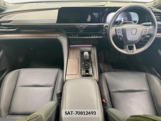 Toyota CROWN 2024-09 7959300-1