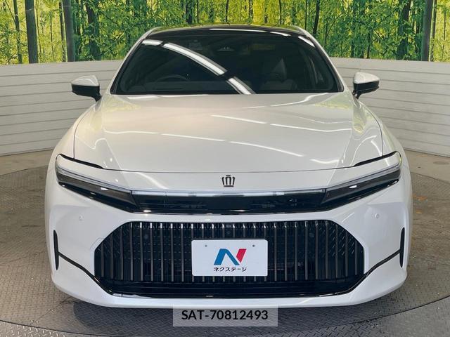 Toyota CROWN 2024-09 7959300-14