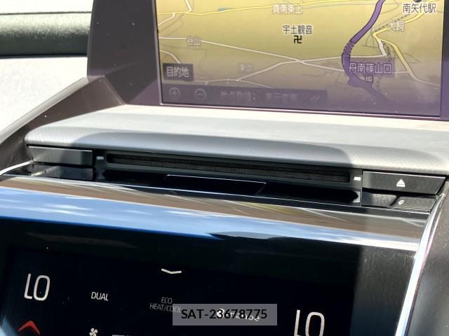 Toyota CROWN 2019-04 7960560-12