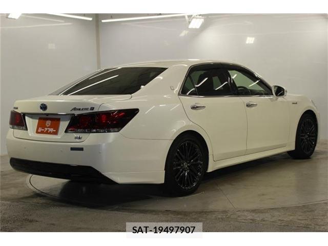 Toyota CROWN 2015-09 7962349-4