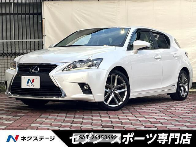 Lexus CT 2017-04 7959735-0