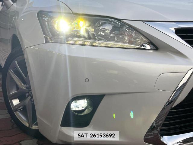 Lexus CT 2017-04 7959735-15
