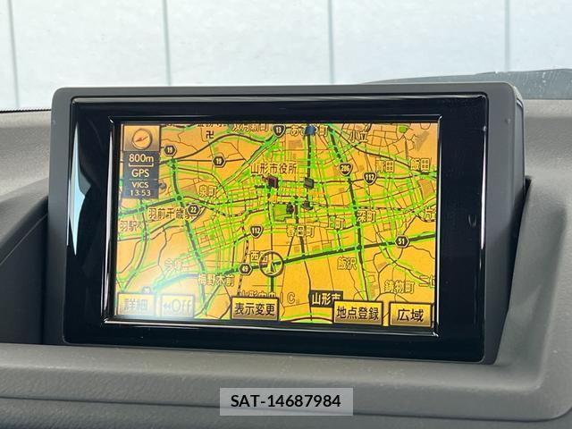 Lexus CT 2011-06 7959989-10