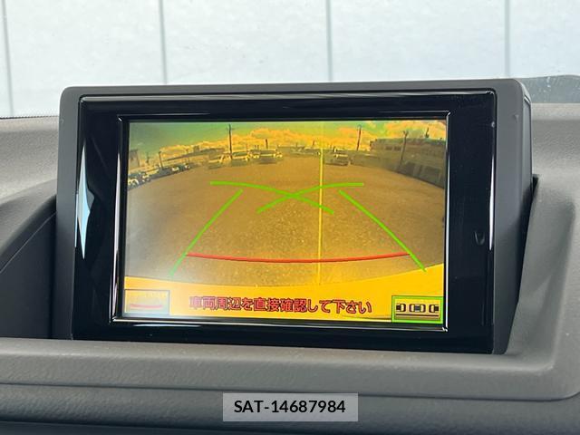 Lexus CT 2011-06 7959989-7