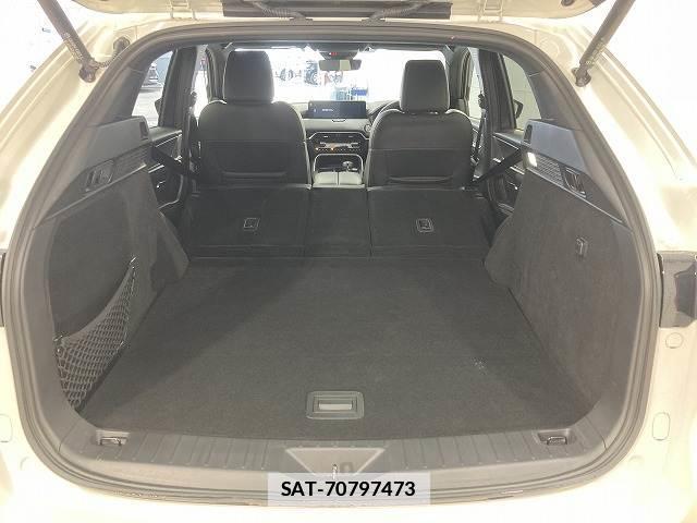 Mazda CX-60 2022-11 7960042-12