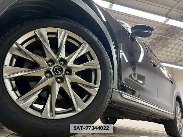 Mazda CX-8 2018-04 7960057-13