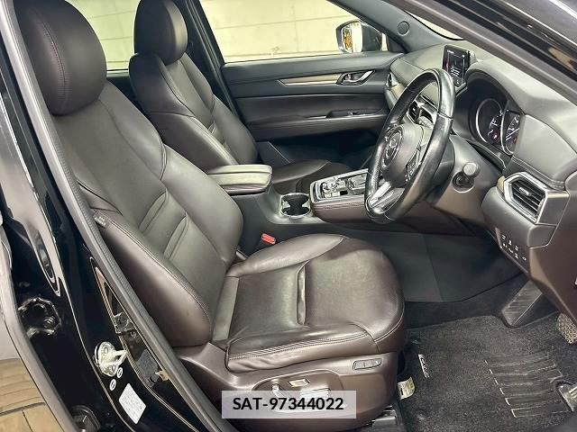 Mazda CX-8 2018-04 7960057-8