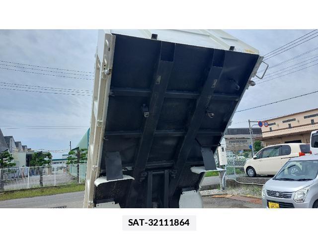 Hino DUTRO 2011-07 7959972-12
