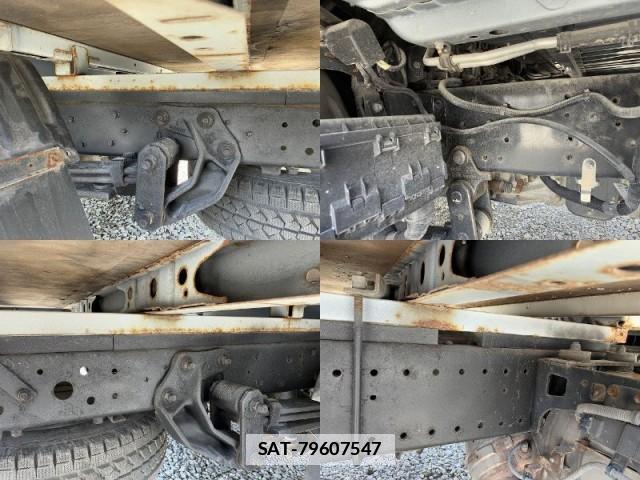 Hino DUTRO 2020-06 7961800-11