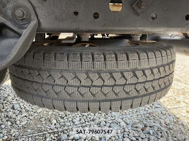 Hino DUTRO 2020-06 7961800-19