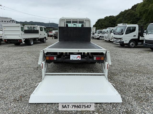 Hino DUTRO 2020-06 7961800-8