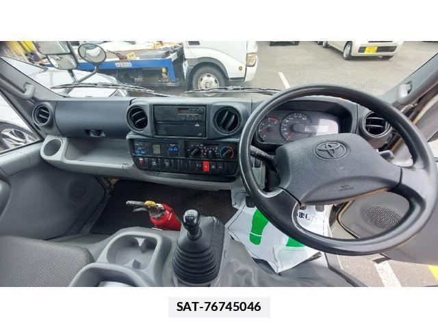 Toyota DYNA TRUCK 2013-10 7959973-2