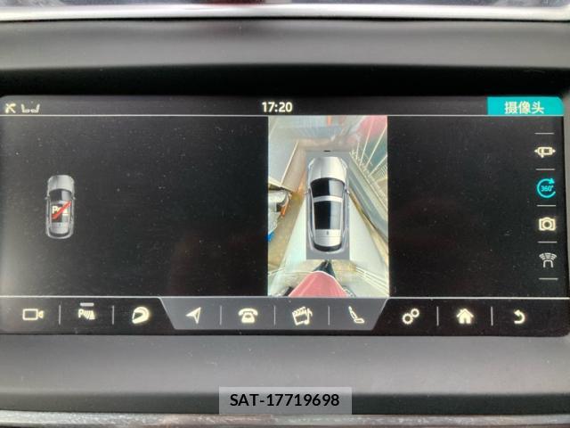 Jaguar E-PACE 2019-01 7959834-8