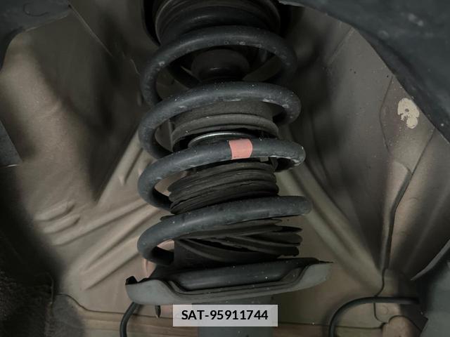 Mitsubishi EK WAGON 2014-09 7959718-19