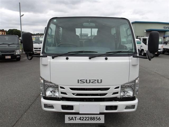 Isuzu ELF TRUCK 2017-08 7959612-12