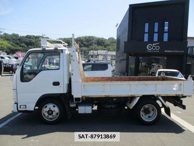 Isuzu ELF TRUCK 2013-06 7960330-11