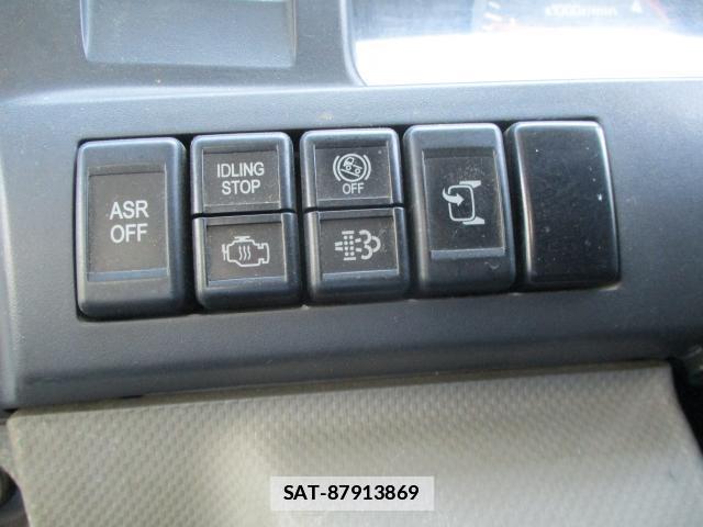 Isuzu ELF TRUCK 2013-06 7960330-17