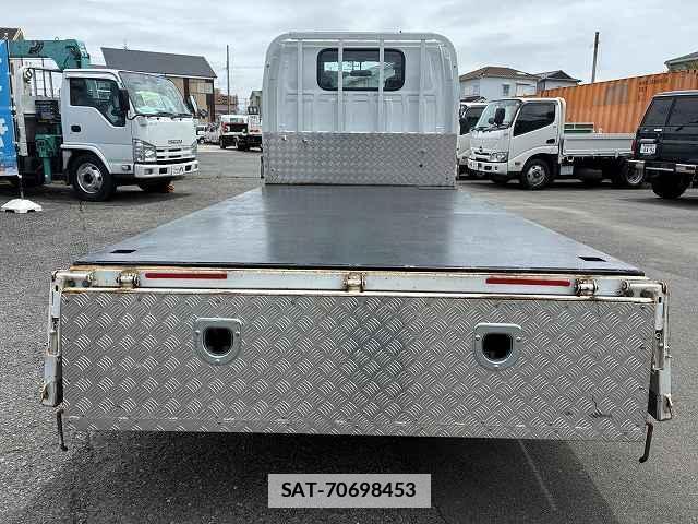 Isuzu ELF TRUCK 2018-02 7961942-9
