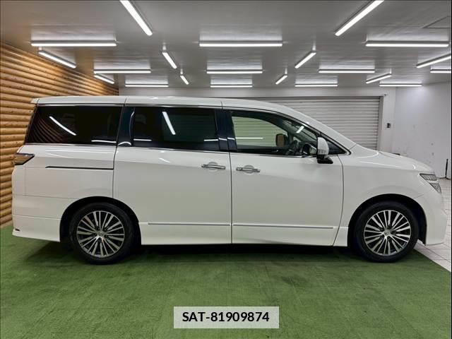 Nissan ELGRAND 2014-01 7959932-14