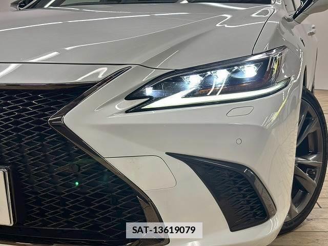 Lexus ES 2019-01 7960059-12