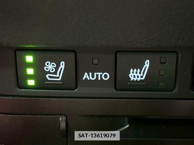 Lexus ES 2019-01 7960059-6