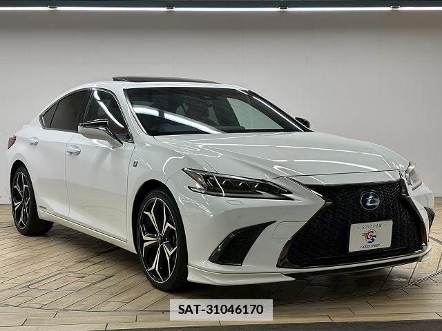 Lexus ES 2019-04 7960061-16