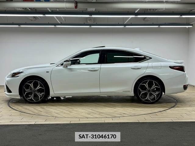 Lexus ES 2019-04 7960061-17