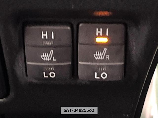 Toyota ESQUIRE 2018-07 7959744-5
