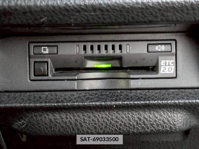 Toyota ESQUIRE 2019-11 7960179-10