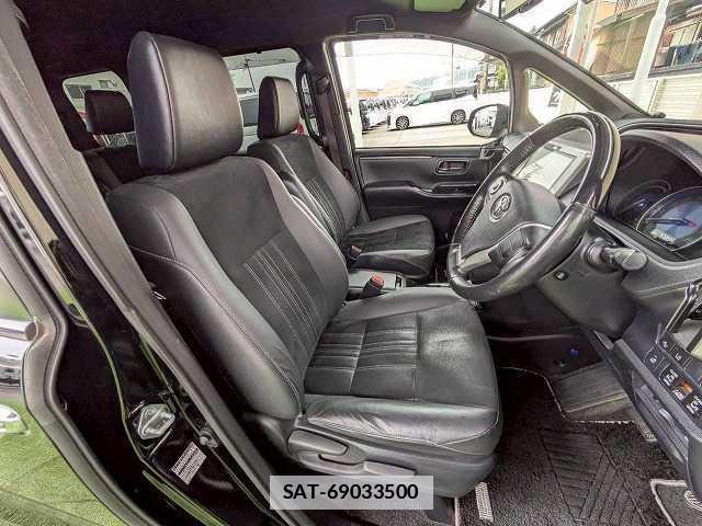 Toyota ESQUIRE 2019-11 7960179-11