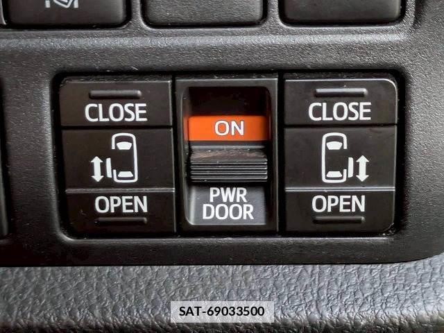 Toyota ESQUIRE 2019-11 7960179-6