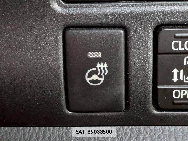 Toyota ESQUIRE 2019-11 7960179-9