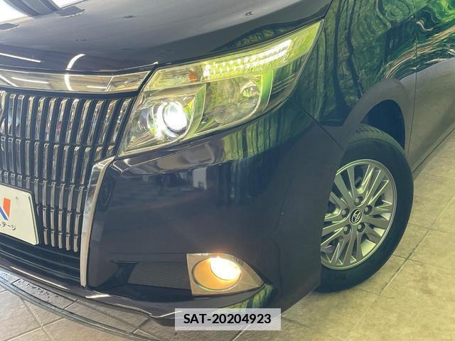 Toyota ESQUIRE 2017-02 7960512-12
