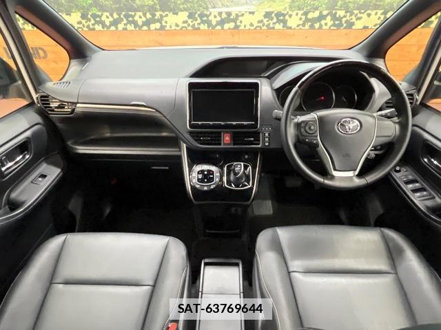 Toyota ESQUIRE 2017-06 7961655-1