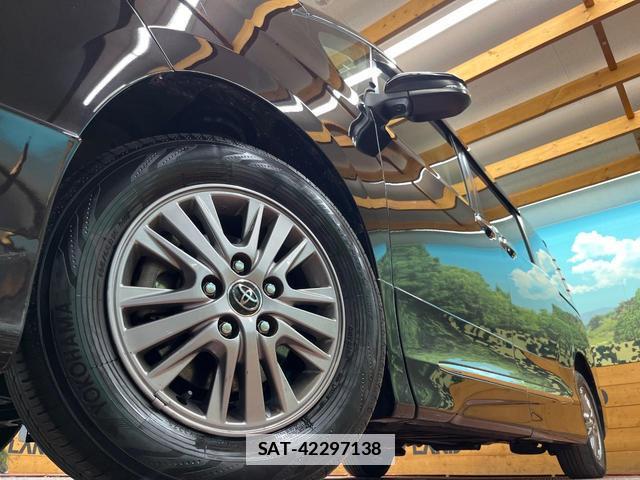 Toyota ESQUIRE 2017-02 7961669-13