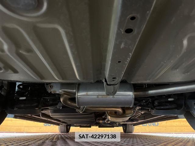 Toyota ESQUIRE 2017-02 7961669-18