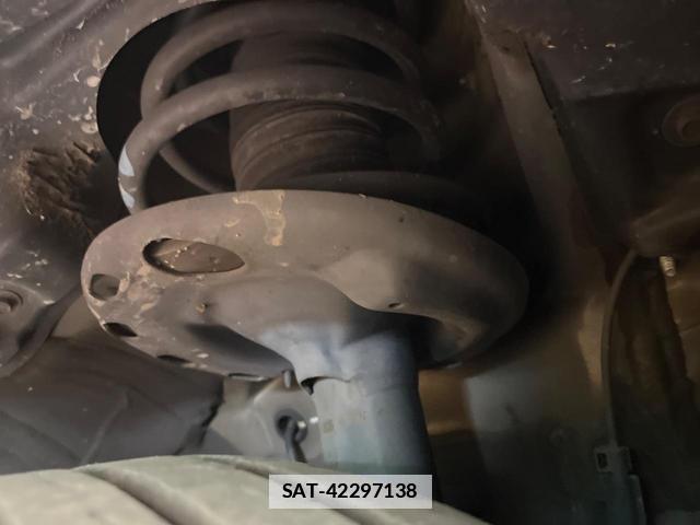 Toyota ESQUIRE 2017-02 7961669-19