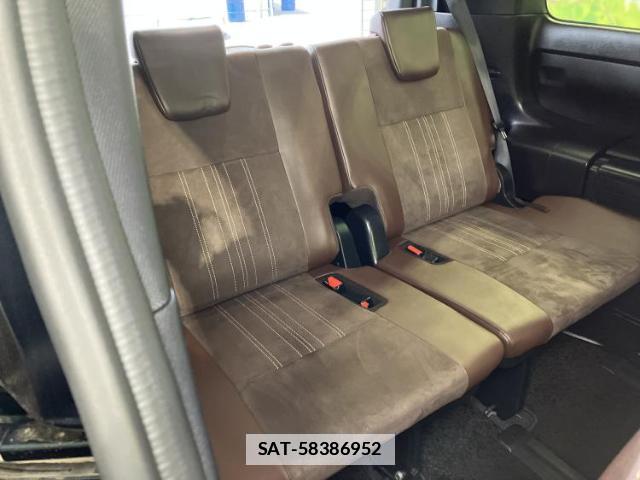 Toyota ESQUIRE 2017-07 7963028-5