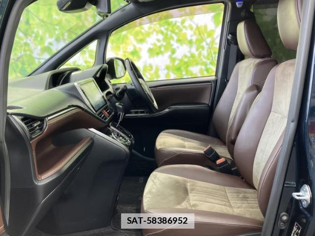 Toyota ESQUIRE 2017-07 7963028-6