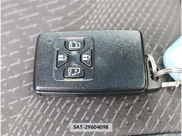 Toyota ESTIMA 2013-06 7960913-19