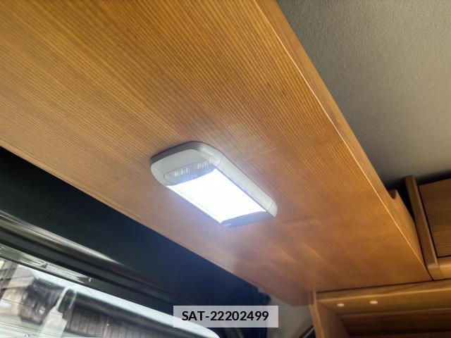 Suzuki EVERY 2019-11 7959688-17