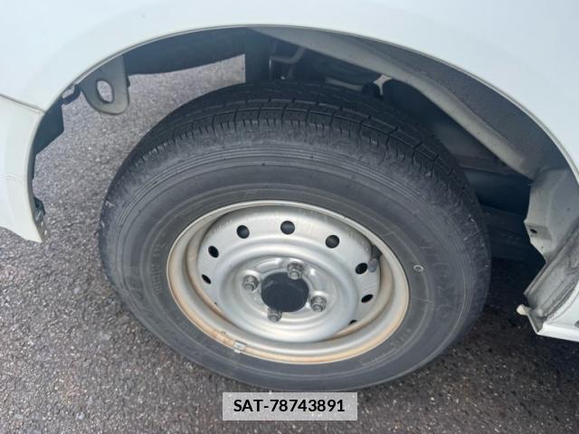 Suzuki EVERY 2009-03 7959822-12