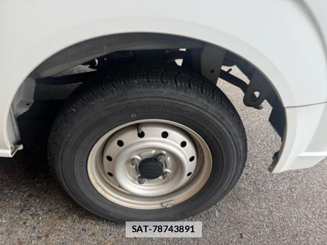 Suzuki EVERY 2009-03 7959822-3